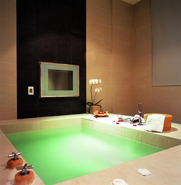 The Solas Hot Spring Resort Nantou Quarto foto